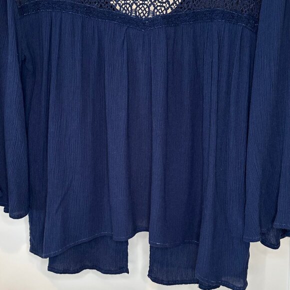 SALE 2/25 Abercrombie & Fitch Boho Style 3/4 Length Sleeve Top, Navy Size Small - Picture 5 of 12
